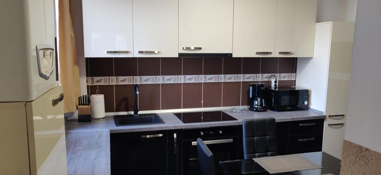 Home Apartament ブラショフ エクステリア 写真