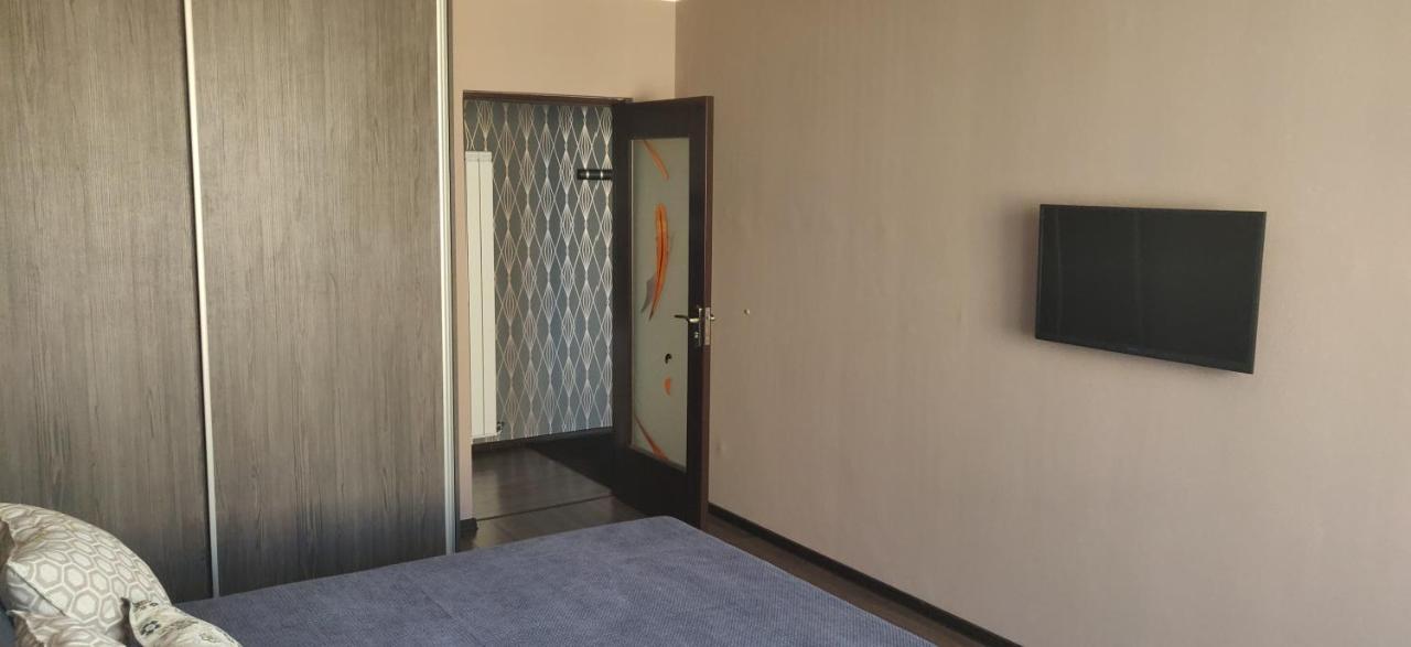 Home Apartament ブラショフ エクステリア 写真