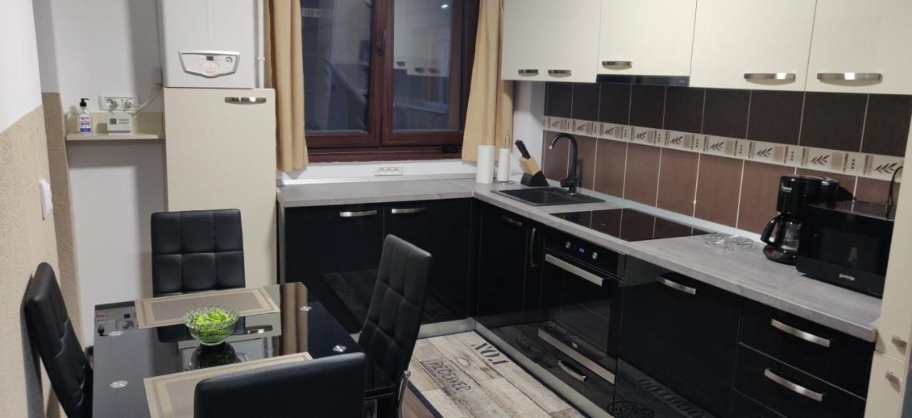 Home Apartament ブラショフ エクステリア 写真